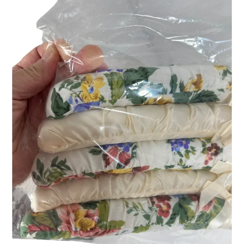 NWT‎ Fabric Covered Clothes Hangers